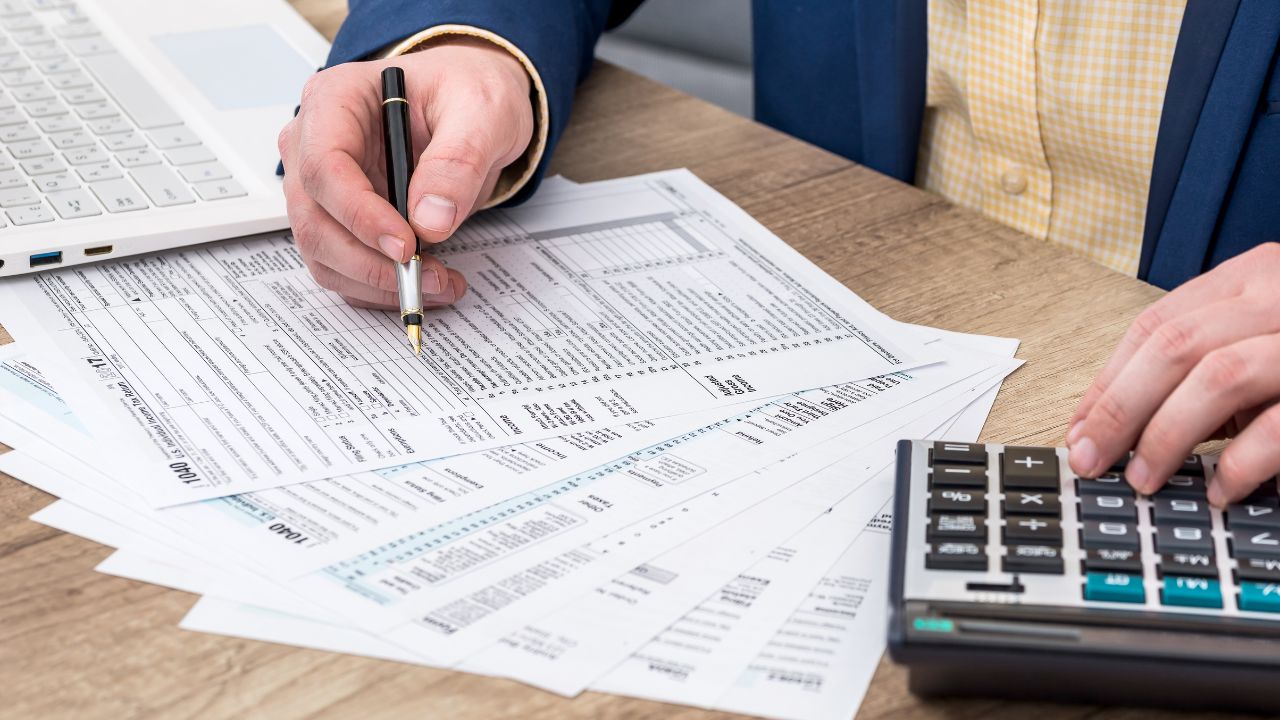 Foundational Habits for Year-Round Tax Planning
